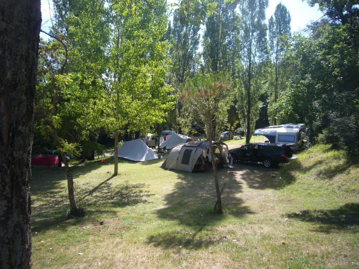 Camping De Graniers Monoblet Экстерьер фото