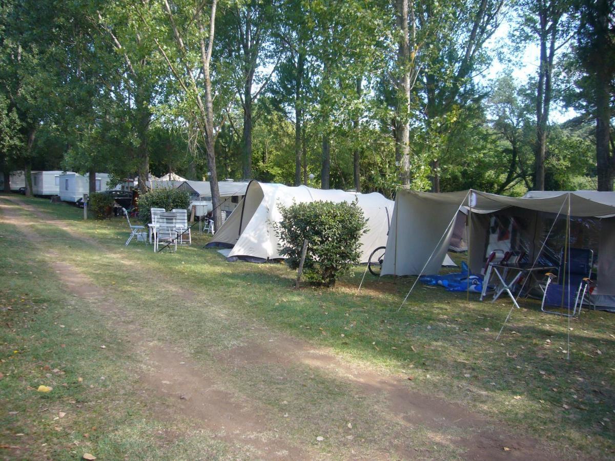 Camping De Graniers Monoblet Экстерьер фото