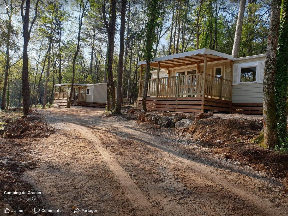 Camping De Graniers Monoblet Экстерьер фото