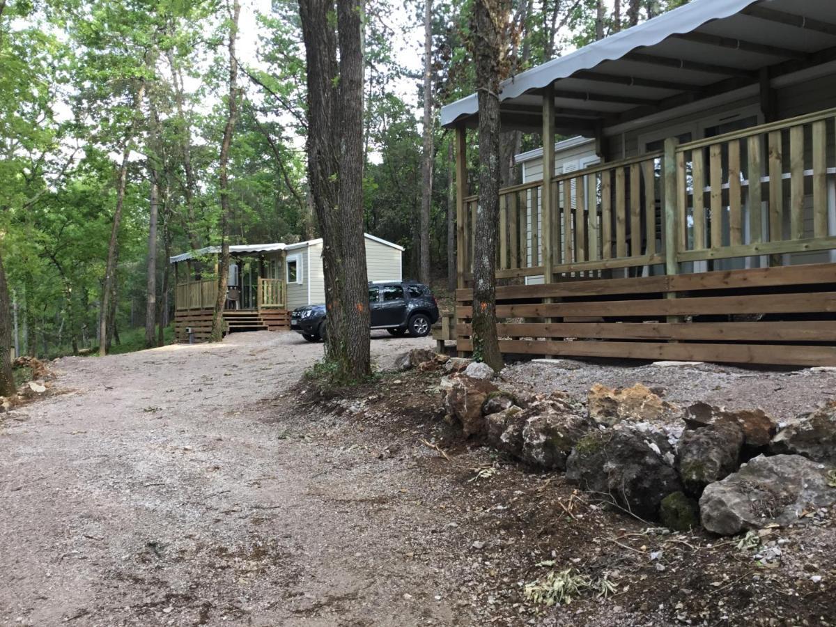 Camping De Graniers Monoblet Экстерьер фото