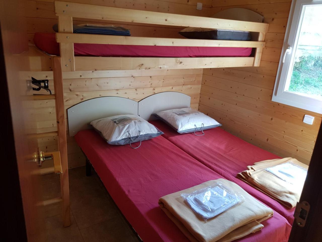 Camping De Graniers Monoblet Экстерьер фото